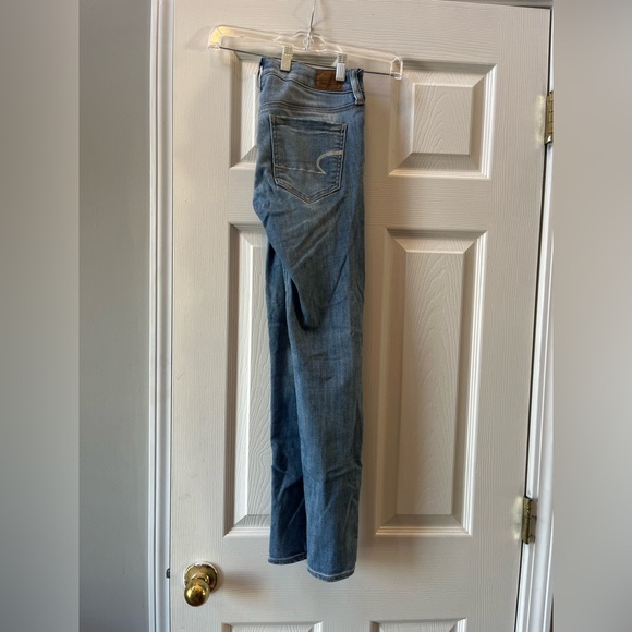 American Eagle Ultra Stretch Light Wash Jegging - Picture 4 of 6